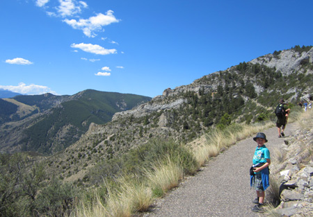 Lewis and Clark Cavern Hike